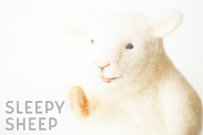 早く買お 【SLEEPY SHEEP】フェルトのくま【basic ver.】 キャラクターグッズ